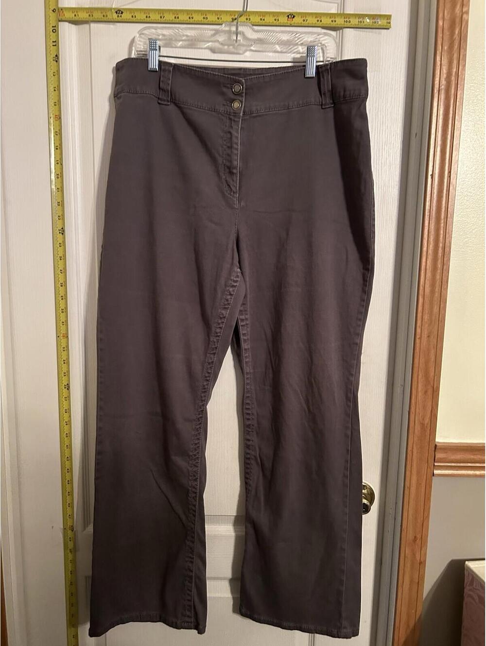 CHICO'S Size 3 Womens Gray Cotton Blend Chino Pants BX1